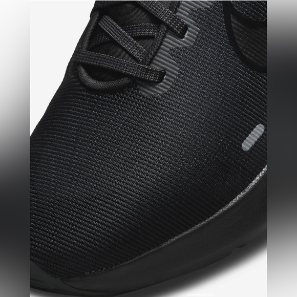 Nike Downshifter 12
Men's Road Running Shoes (Extra Wide) - Picture 9 of 9